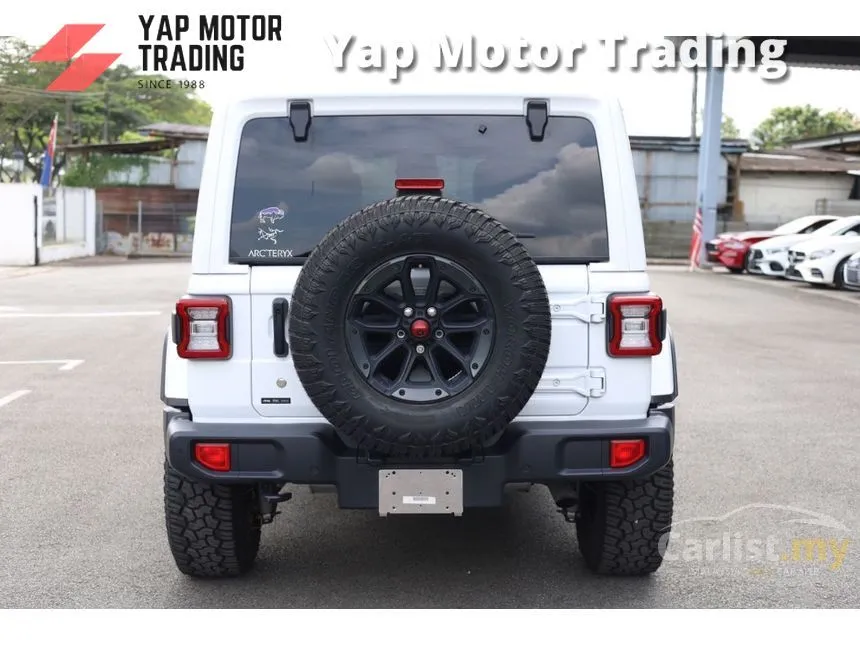 2019 Jeep Wrangler Unlimited Sahara SUV