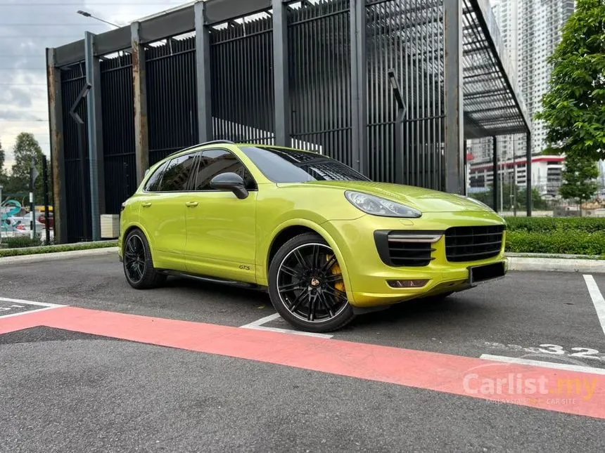 2015 Porsche Cayenne GTS SUV