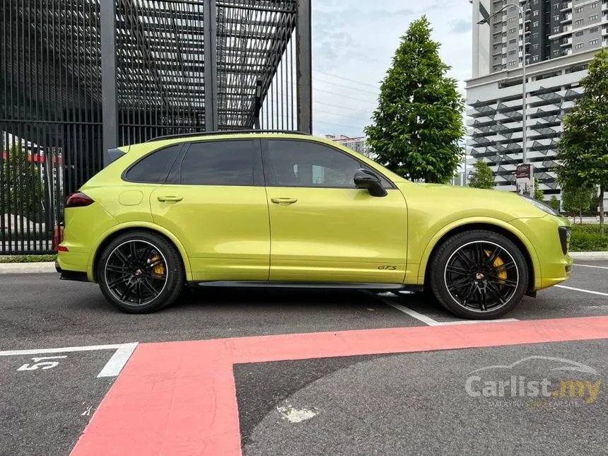 2015 Porsche Cayenne GTS SUV