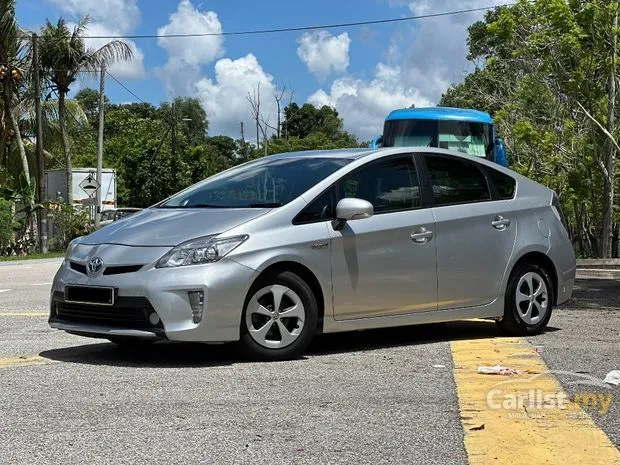 Toyota Prius for Sale in Malaysia | Carlist.my