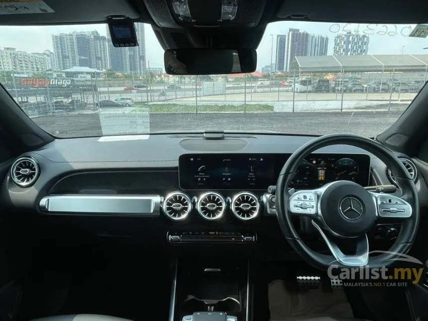 2020 Mercedes-Benz GLB250 4MATIC AMG Line SUV
