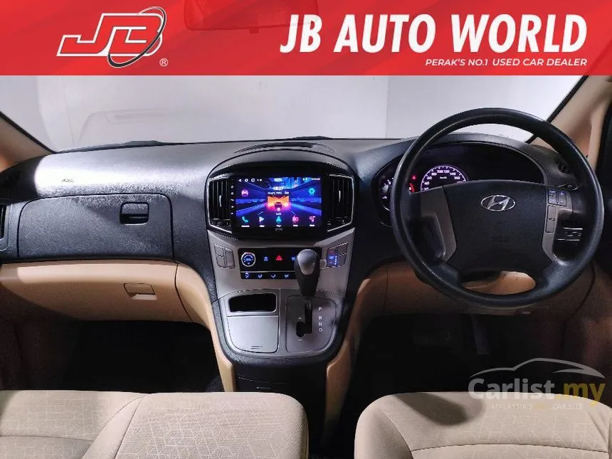2018 Hyundai Grand Starex Royale MPV