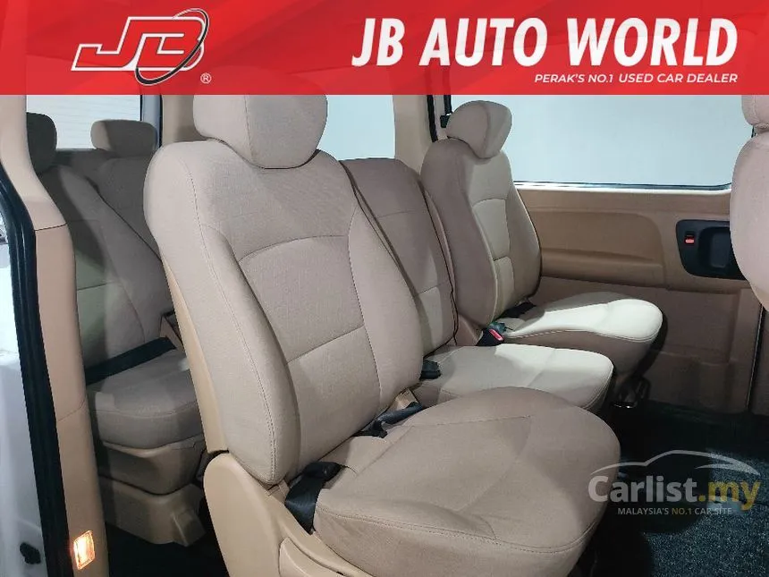 2018 Hyundai Grand Starex Royale MPV