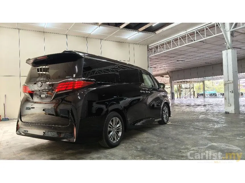 2024 Toyota Alphard Z 7-Seater MPV