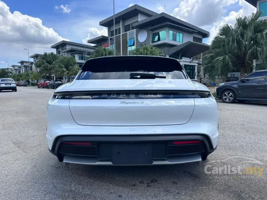 2023 Porsche Taycan 4 Cross Turismo Wagon
