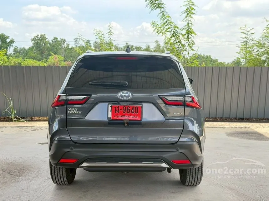 2026 Toyota Yaris Cross HEV Premium SUV
