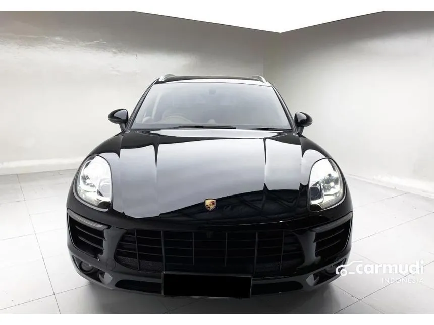 2014 Porsche Macan SUV