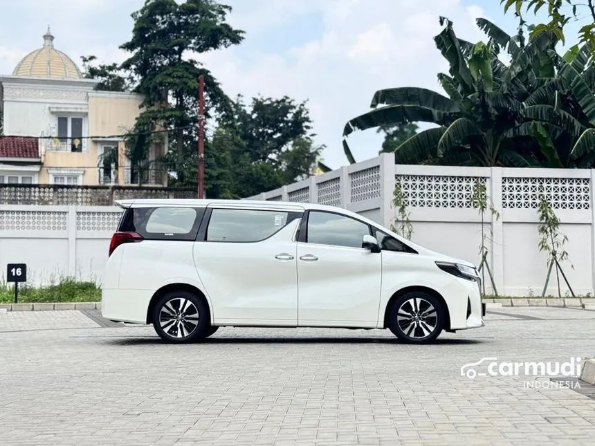 2023 Toyota Alphard G MPV
