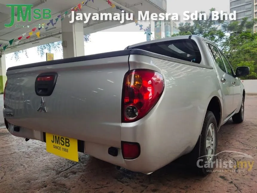 2013 Mitsubishi Triton Lite Pickup Truck