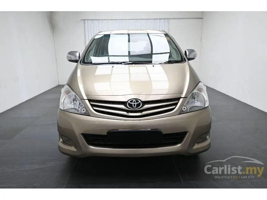 2009 Toyota Innova E MPV