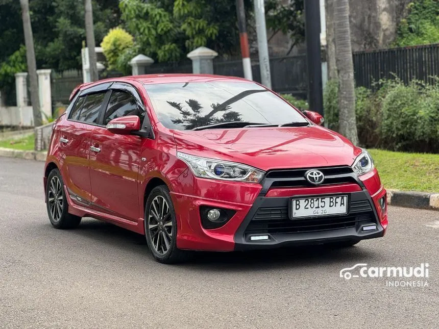 2015 Toyota Yaris G Hatchback