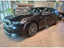 2025 BMW 520i 2.0 M Sport Sedan