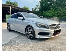[ LOANKEDAI ] 2015 Mercedes-Benz A250 2.0 AMG Sport Hatchback W176 CBU LikeNEW Reg.2016