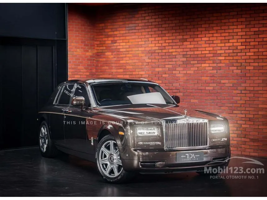 2012 Rolls-Royce Phantom Sedan