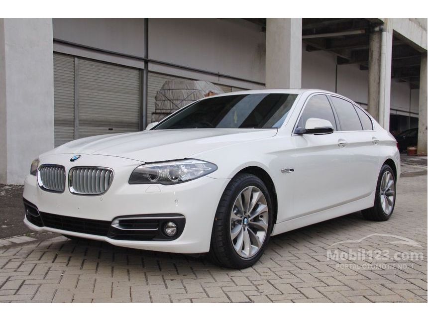 Jual Mobil BMW 520i 2014 Modern 2.0 di DKI Jakarta 