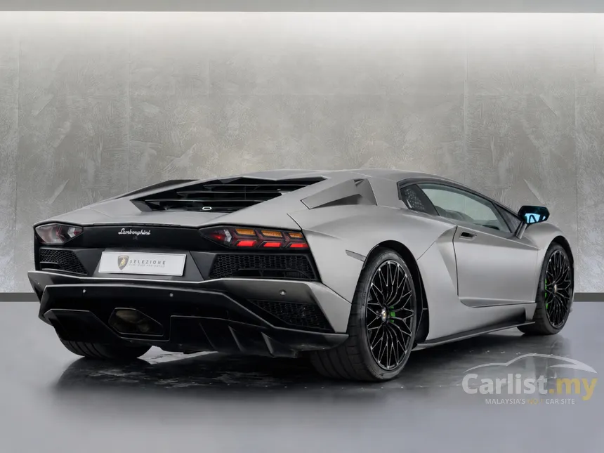2017 Lamborghini Aventador LP750-4 Superveloce Convertible