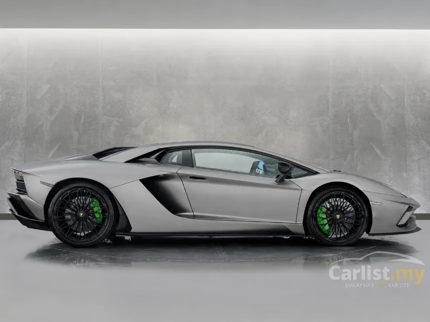 2017 Lamborghini Aventador LP750-4 Superveloce Convertible