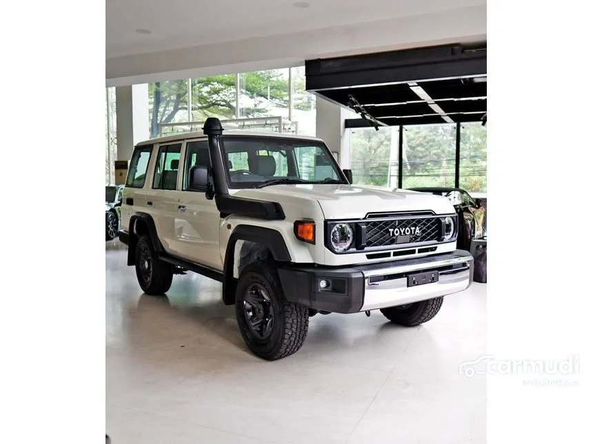 2024 Toyota Land Cruiser 70 LX SUV