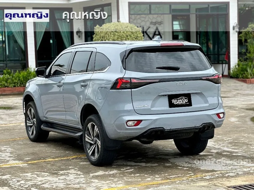 2025 Isuzu MU-X Ultimate SUV