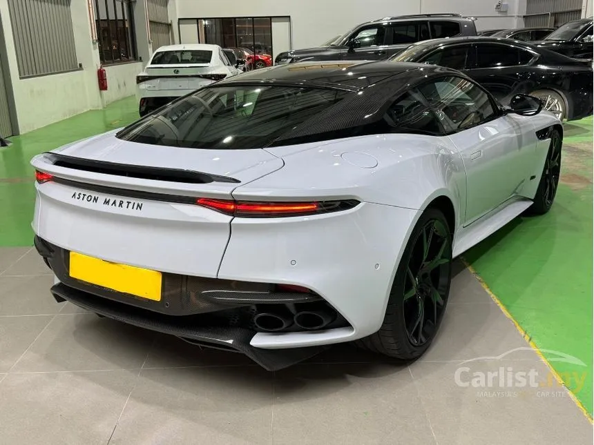 2019 Aston Martin DBS Superleggera Coupe