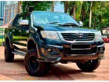 2014 Toyota Hilux 2.5 G *GUARANTEE No Accident/No Total Lost/No Flood & 5 Day Money back Guarantee*