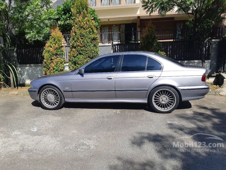  Jual  Mobil  BMW  528i 1997 E39  2 8 Automatic 2 8 di Jawa 