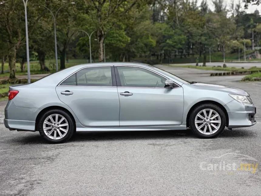 2013 Toyota Camry V Sedan