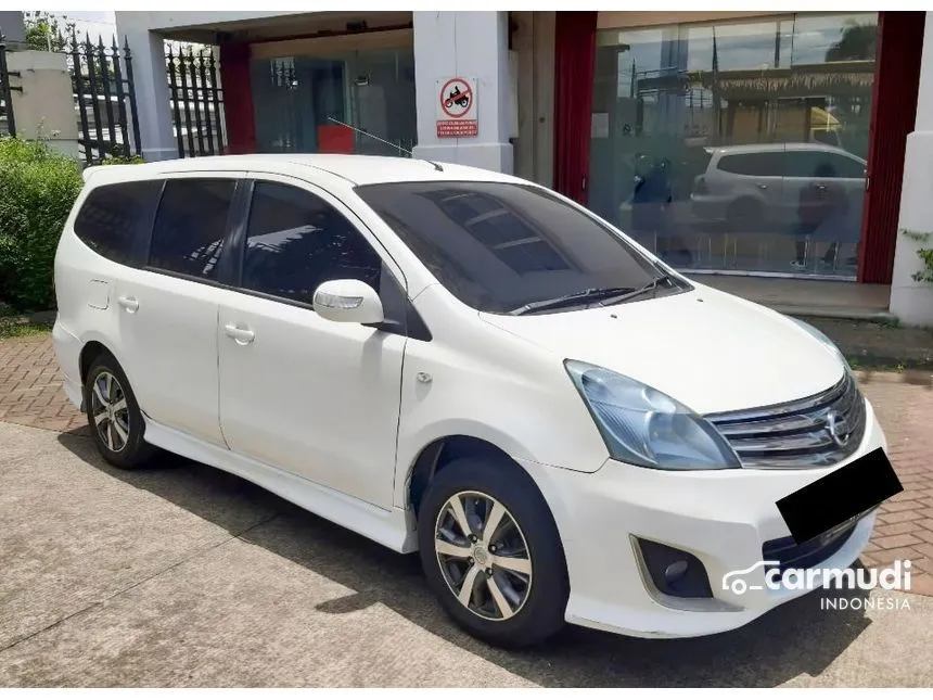 2012 Nissan Grand Livina XV MPV