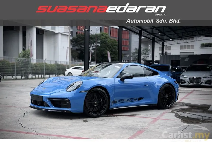 2022 Porsche 911 Carrera GTS Coupe