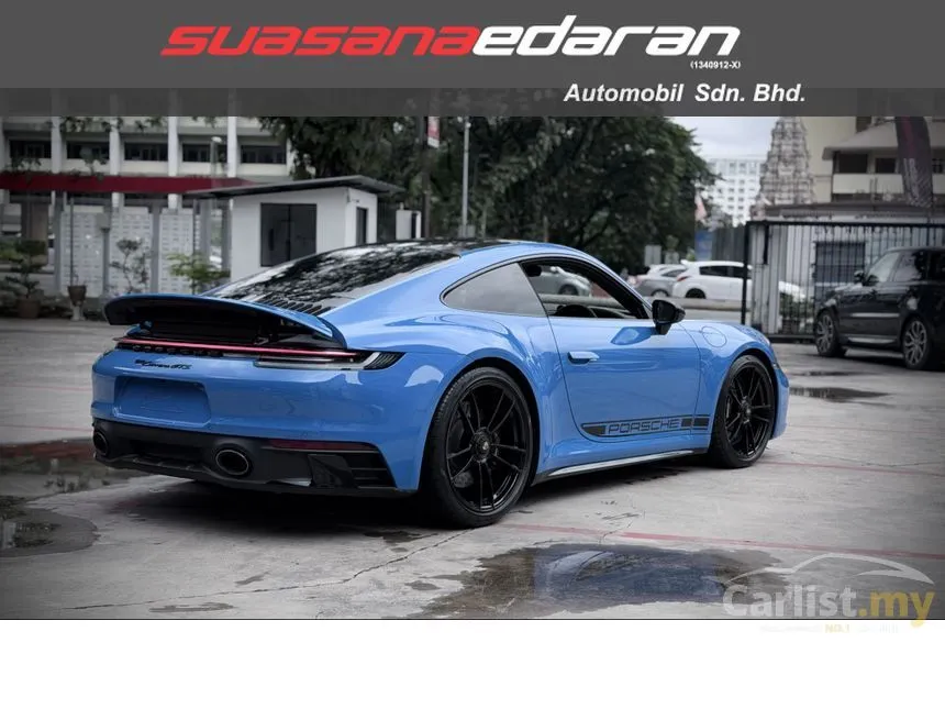 2022 Porsche 911 Carrera GTS Coupe