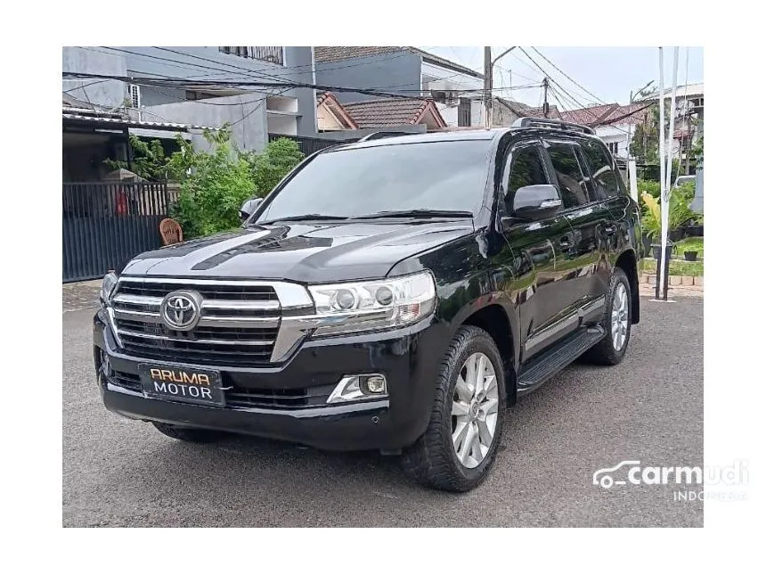 2012 Toyota Land Cruiser 200 Full spec SUV