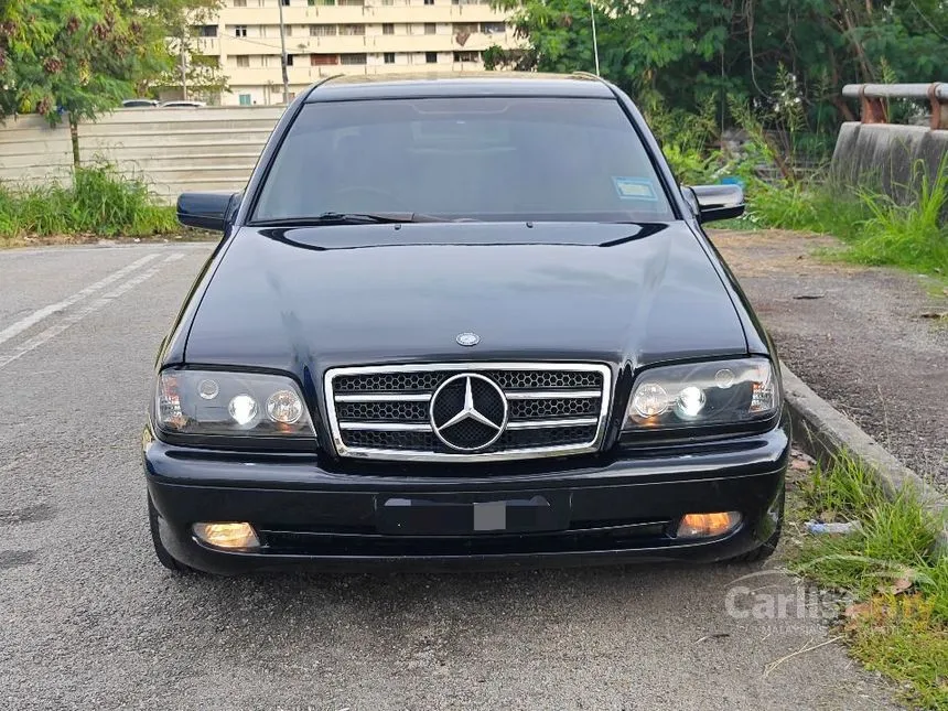1995 Mercedes-Benz C180 Avantgarde Sedan
