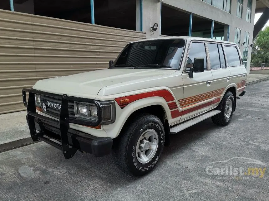 Used Standard Look Toyota Land Cruiser 3.4 STATION WAGON BJ60 - Carlist.my