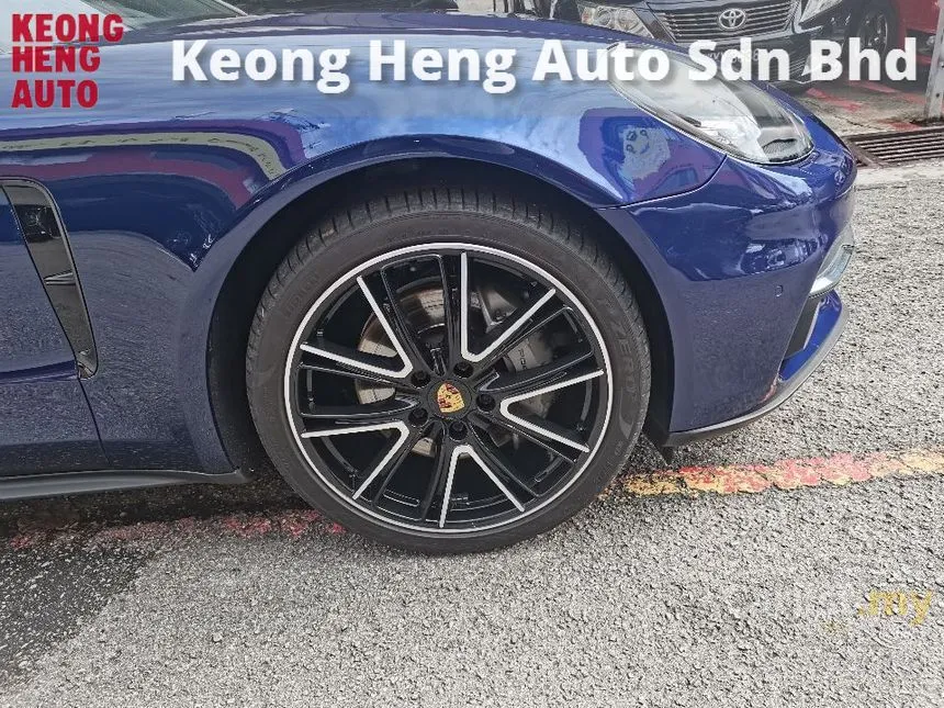 2020 Porsche Panamera 4S Hatchback