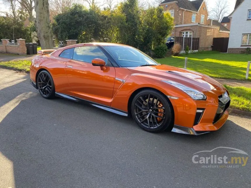 2017 Nissan GT-R Black Edition Coupe