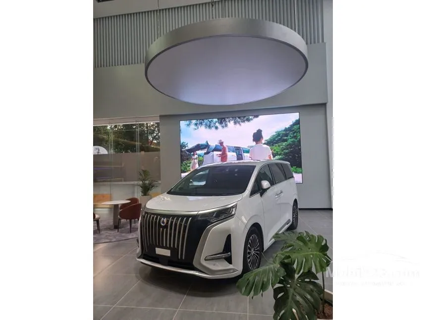 2025 Denza D9 Advanced MPV