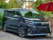 Recon 2019 TOYOTA VOXY ZS KIRAMEKI 2 Full Spec with 6yrs Warranty Unlimited Mileage