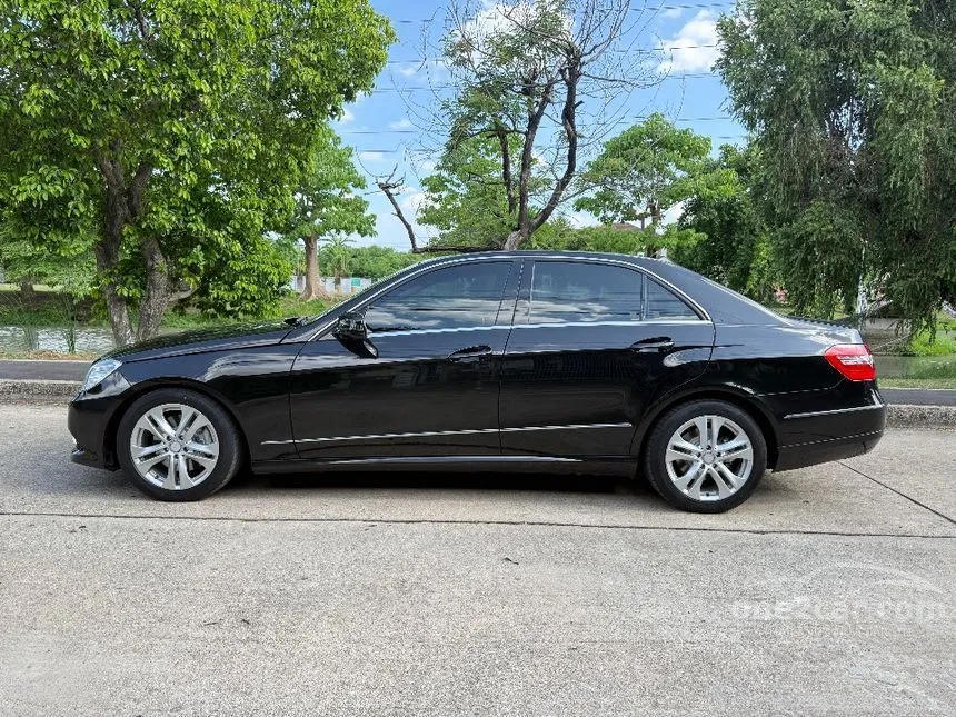 2010 Mercedes-Benz E300 Avantgarde Sports Sedan