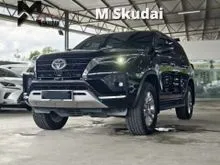 2022 Toyota Fortuner 2.7 SRZ PETROL AUTO 4CAM FULL SERVICE RECORD 66K KM