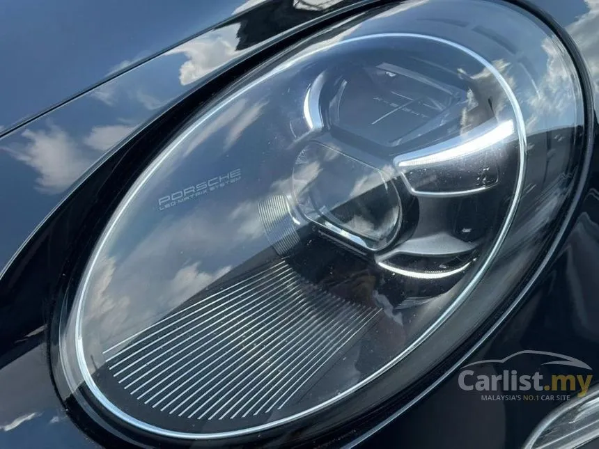 2019 Porsche 911 Carrera 4S Coupe