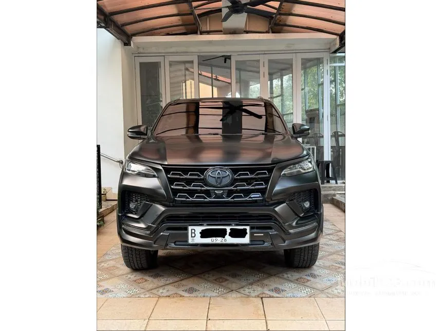 2023 Toyota Fortuner GR Sport 4X2 SUV