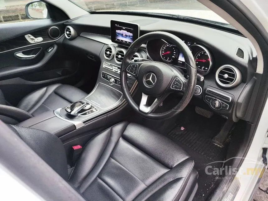 2017 Mercedes-Benz C200 Avantgarde Sedan