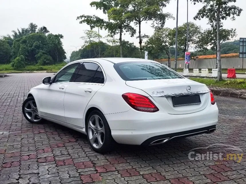2017 Mercedes-Benz C200 Avantgarde Sedan