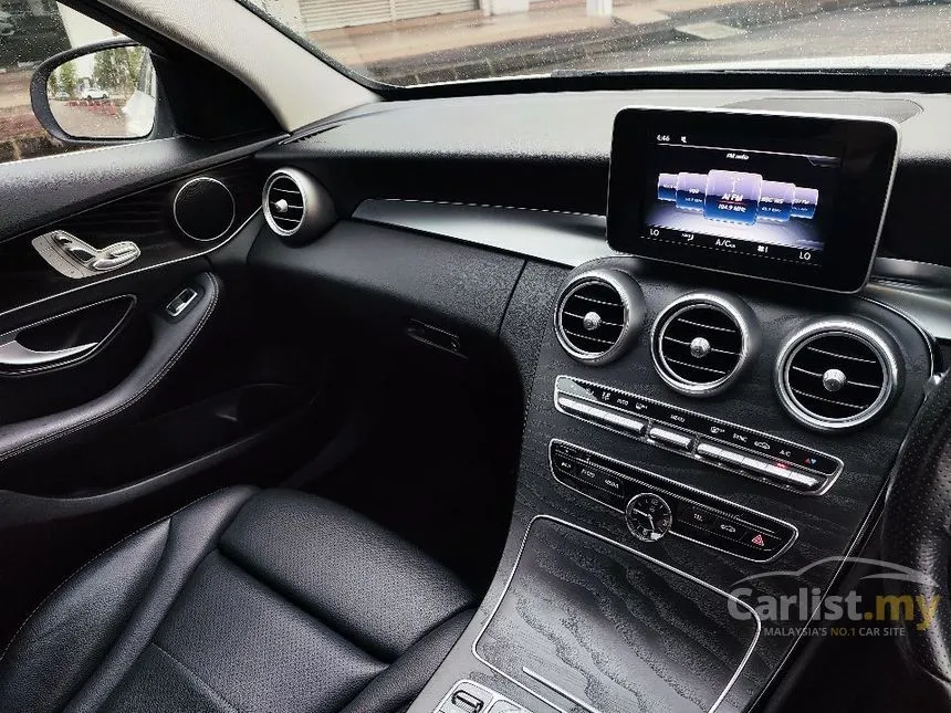 2017 Mercedes-Benz C200 Avantgarde Sedan