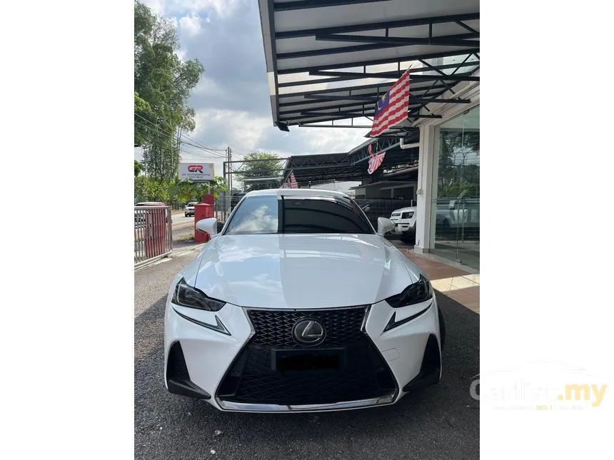 2017 Lexus IS 300 F Sport Sedan