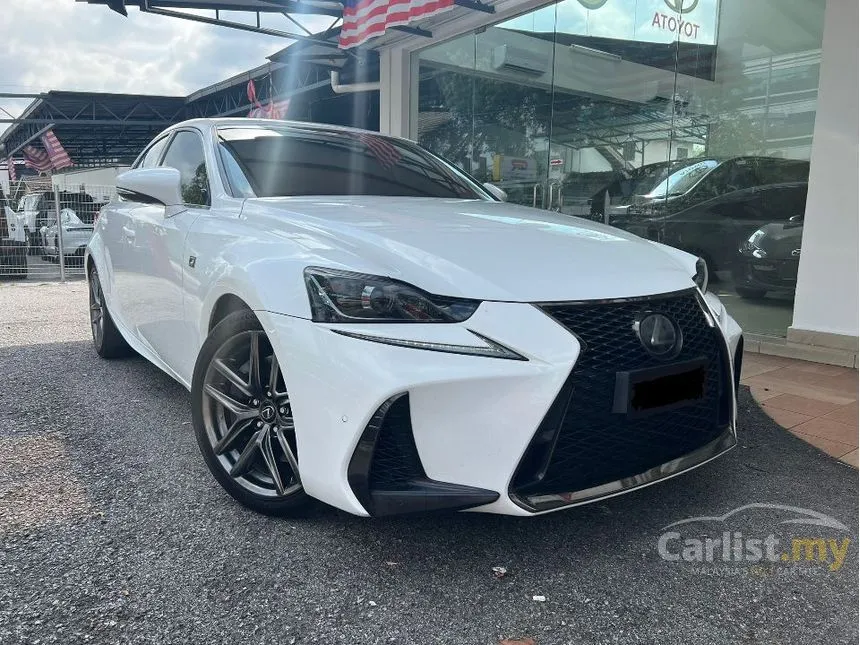 2017 Lexus IS 300 F Sport Sedan
