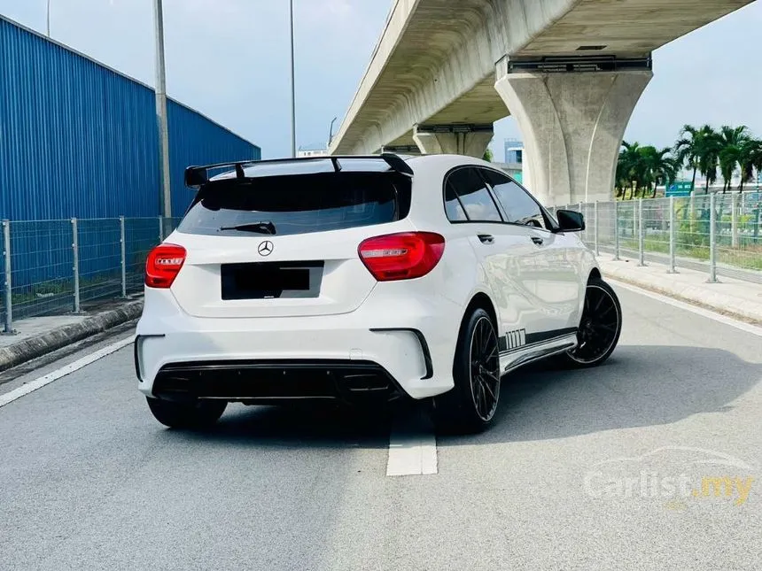 2013 Mercedes-Benz A200 Hatchback