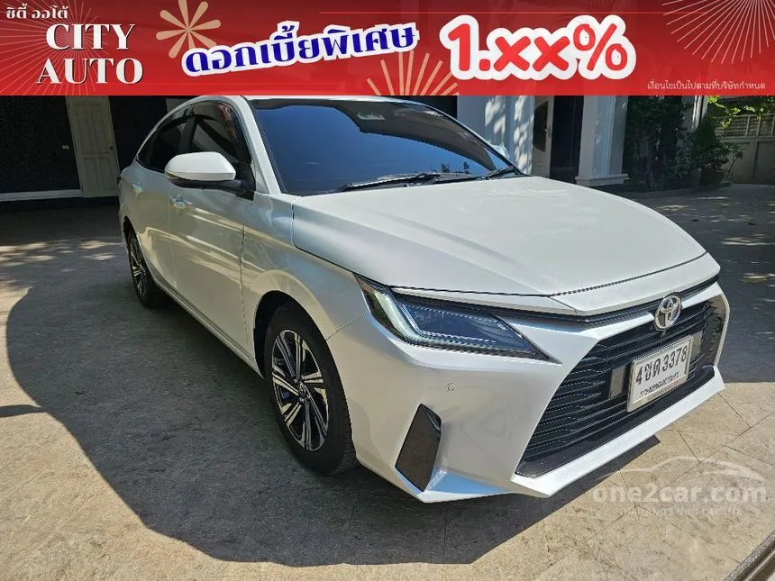 2023 Toyota Yaris Ativ Premium Sedan