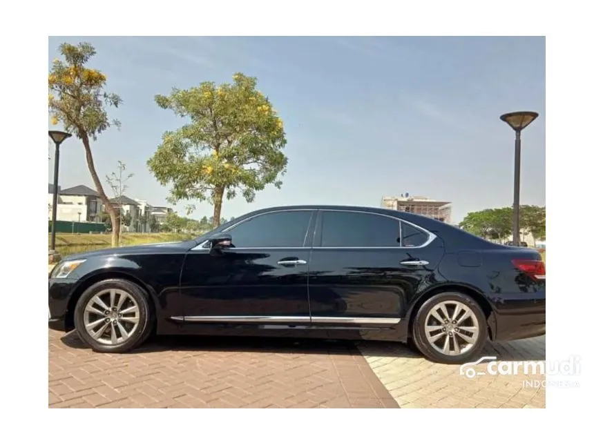 2013 Lexus LS460L LS460L Sedan