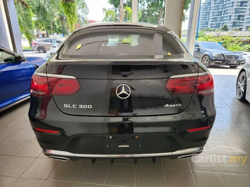 2020 Mercedes-Benz GLC300 4MATIC AMG Line Coupe